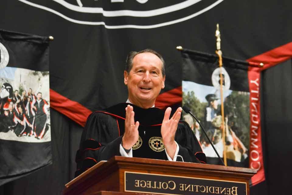 President Stephen Minnis at Commencement